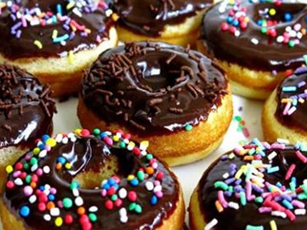 banh-donut-socola-ngon