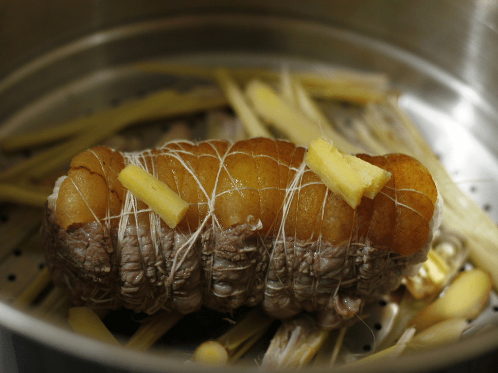 nau-be-hap-cach-thuy
