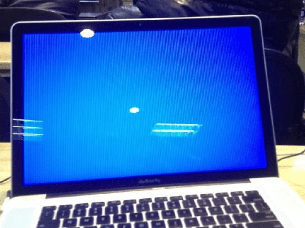 Dấu hiệu hỏng main PC: Đừng để máy tính thân yêu “ra đi” trong im lặng