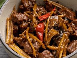 cách nấu bò kho gừng