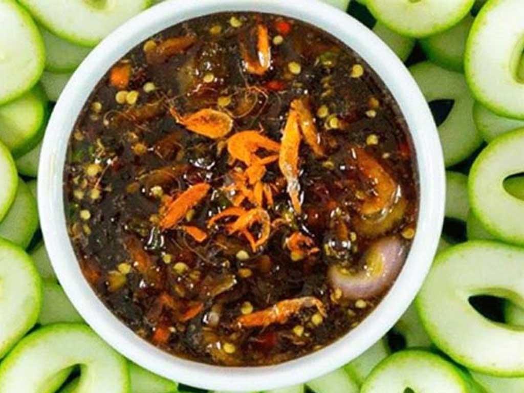 Cách xào mắm ruốc ăn xoài chua cay đậm vị 1 lần thử là mê mẩn luôn