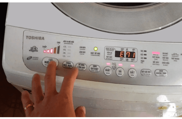 Vậy mã lỗi máy giặt Toshiba là gì?