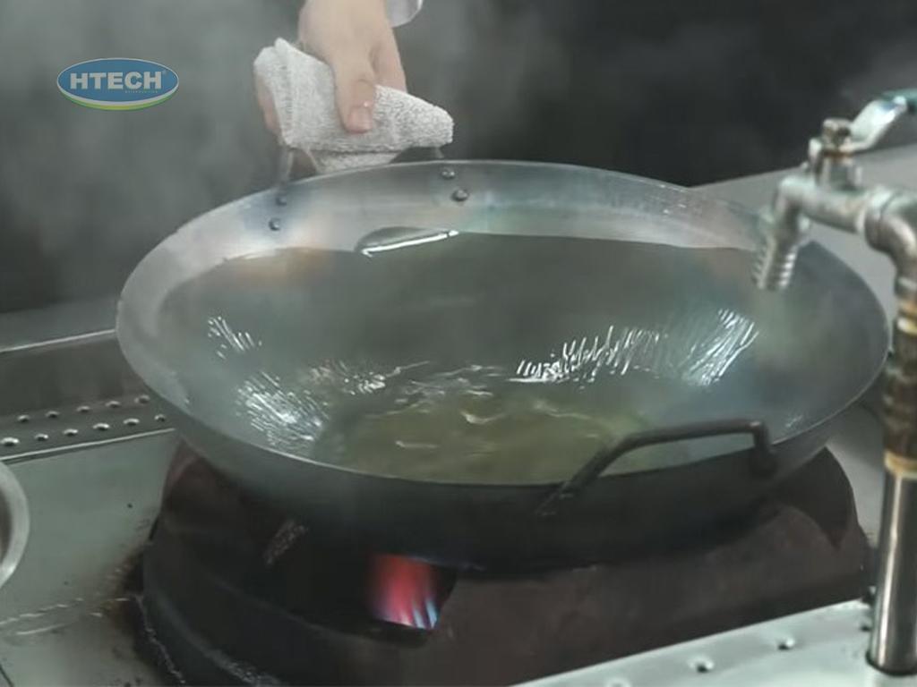 cach-dung-noi-mhom-moi-mua
