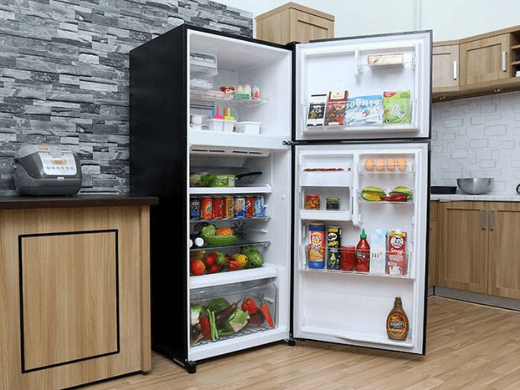 Tủ lạnh cũ mang rất nhiều ưu điểm cho người mua. Ưu điểm quan trọng nhất đó chính là giá thành thấp hơn so với tủ mới.