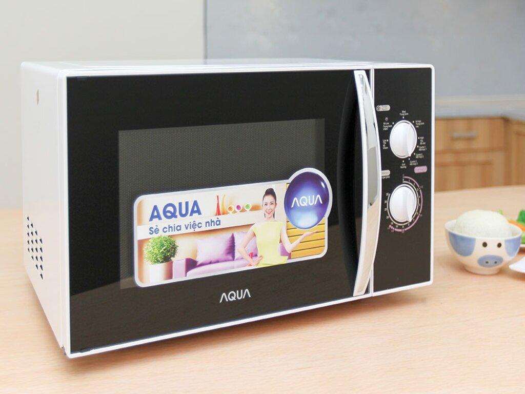 lò vi sóng Aqua có tốt không?