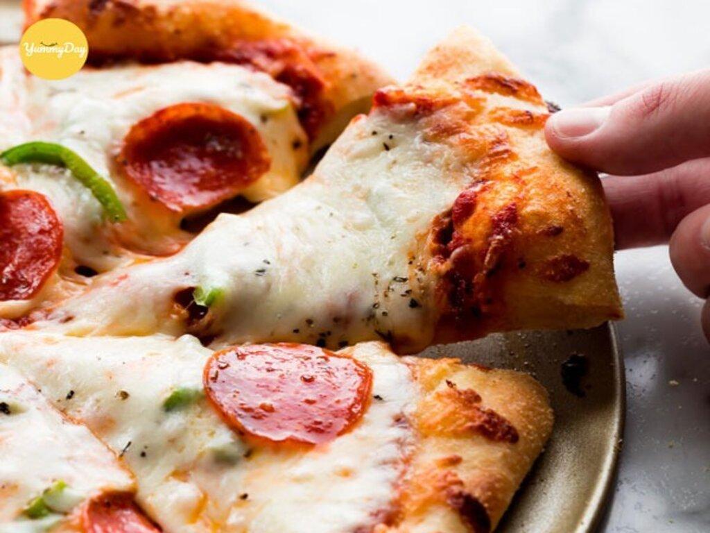 Cách làm pizza bằng lò vi sóng