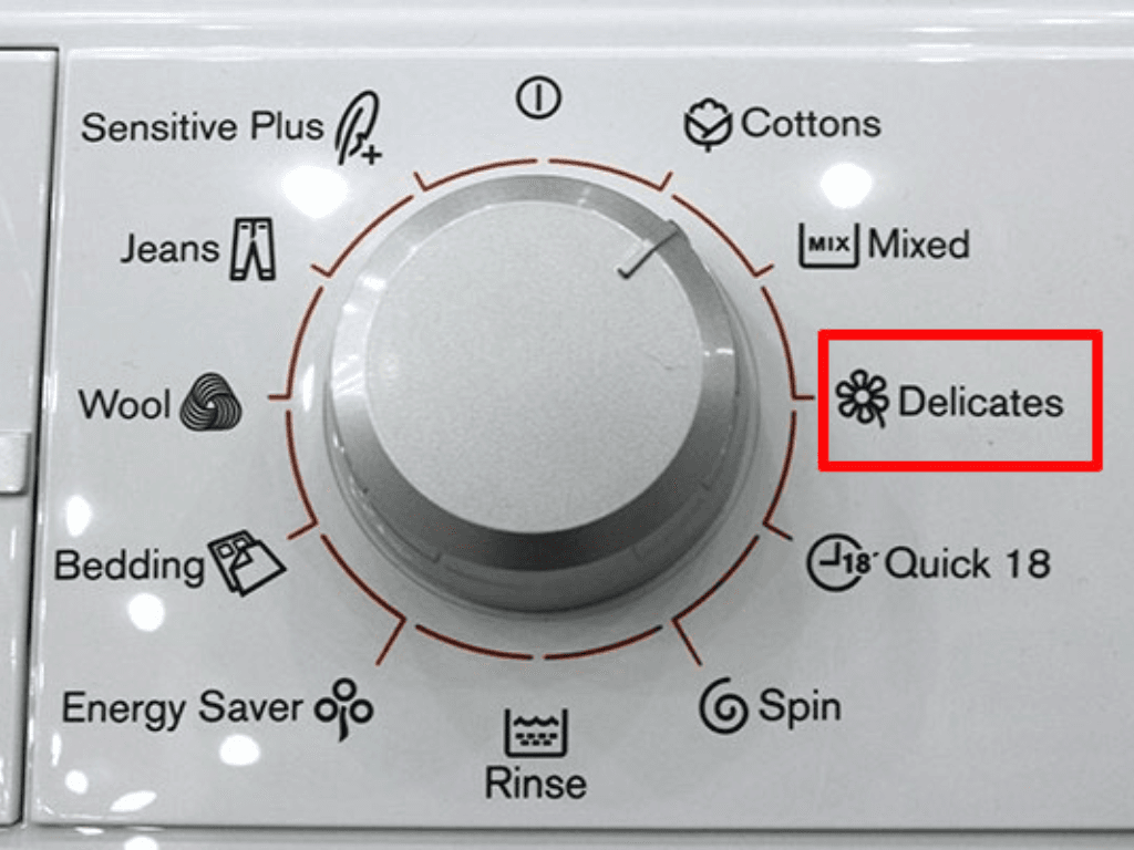 Delicate trong máy giặt là gì? Bí quyết giặt đồ tinh tế không lo hư tổn