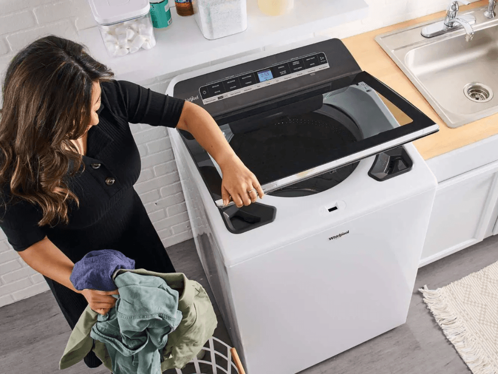Cách vệ sinh máy giặt Aqua sạch sẽ bất ngờ với các nguyên liệu từ thiên nhiên