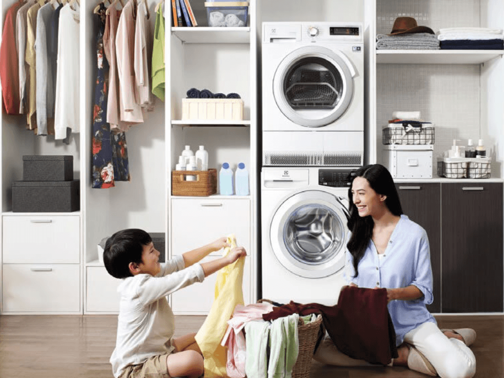 Nên mua máy giặt Electrolux hay LG cho gia đình có trẻ nhỏ?