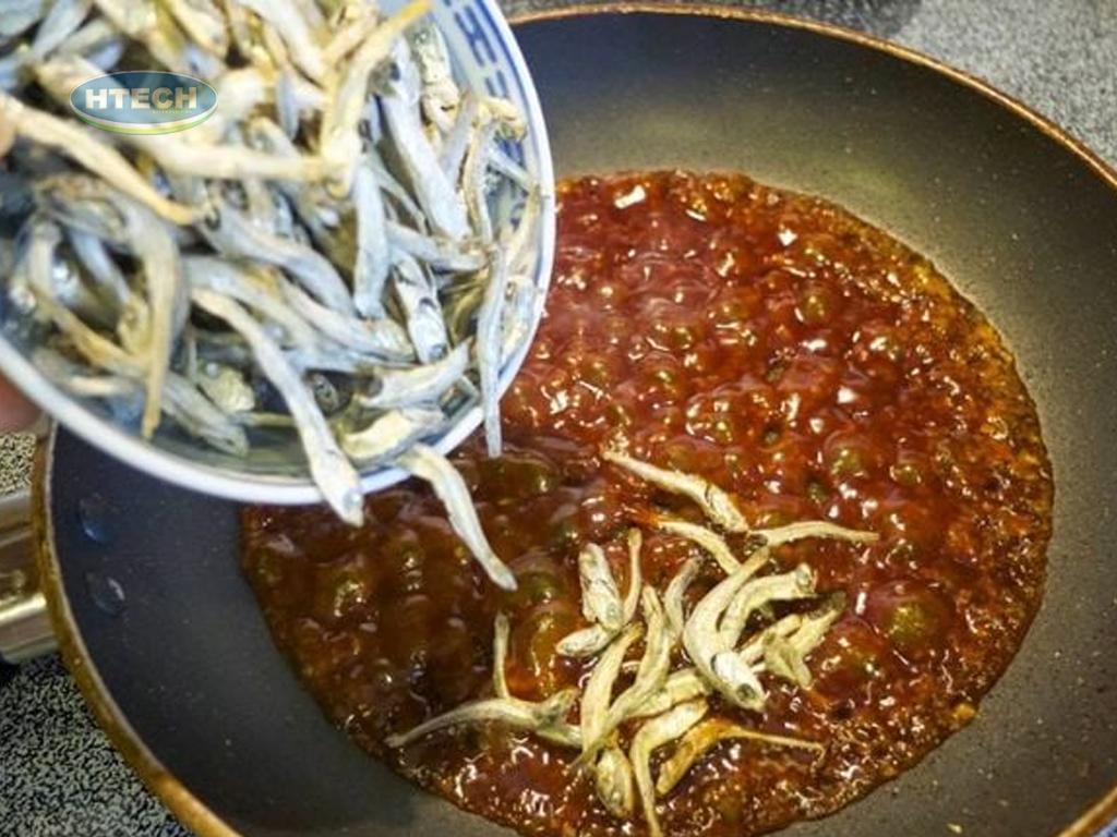 cach-nau-ca-com-rim-nuoc-mam