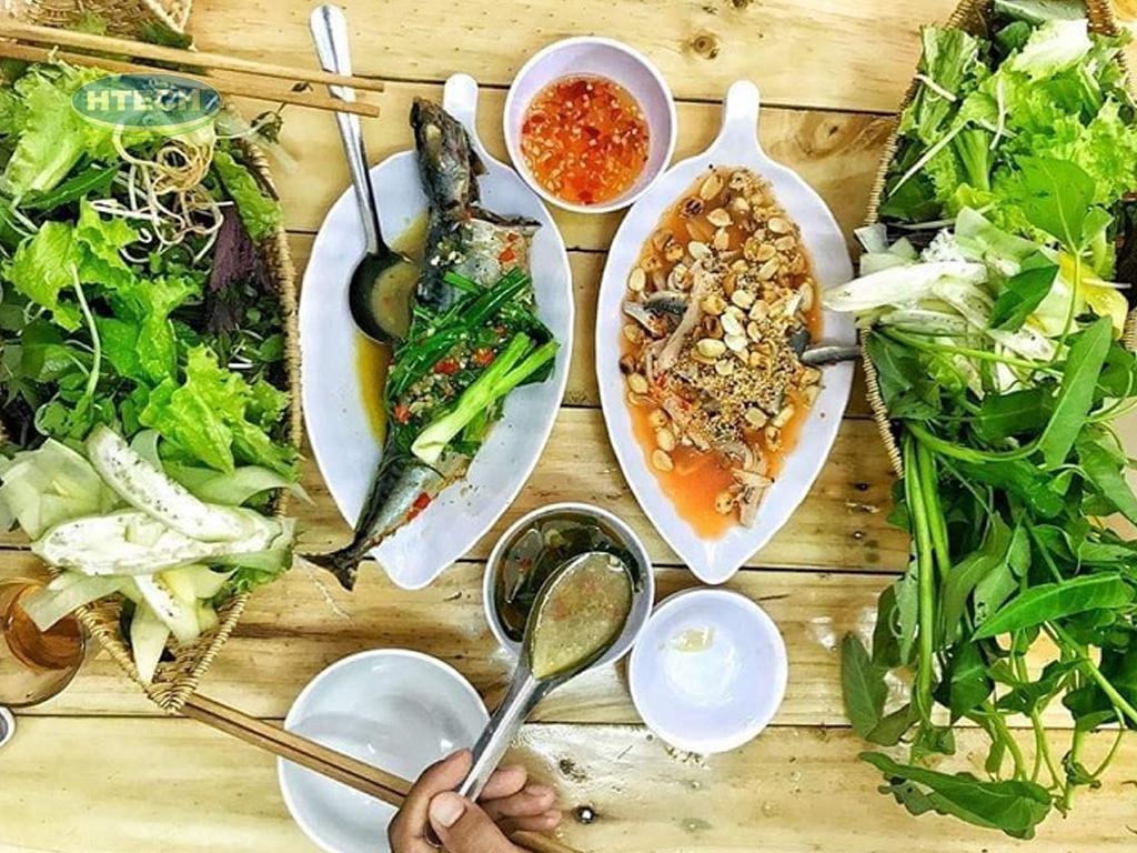 cach-lam-ca-nuc-hap-cuon-ngon