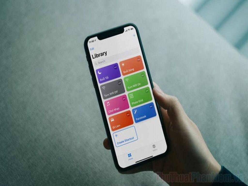 Cách khóa màn hình bằng cú chạm (AssistiveTouch)
