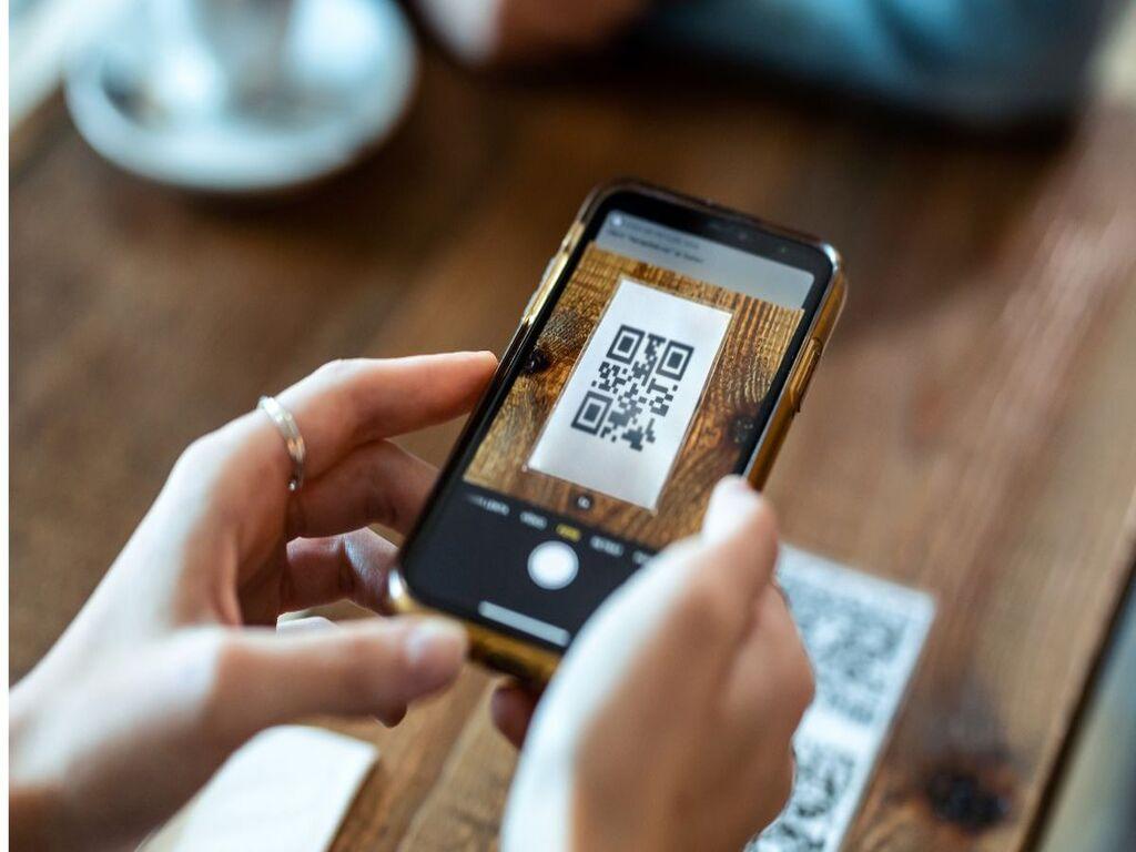 Quét mã QR trên Android bằng camera mặc định