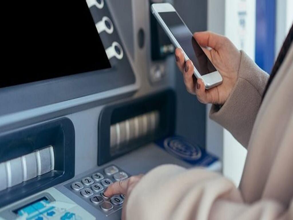 Rút tiền không cần thẻ là gì?