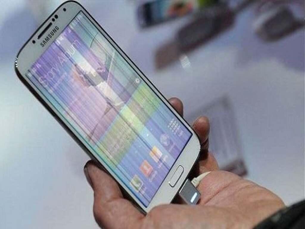 Màn hình chập chờn là lỗi gì?