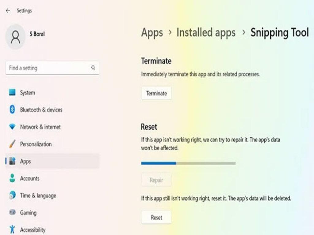 Khởi động lại ứng dụng hoặc máy tính