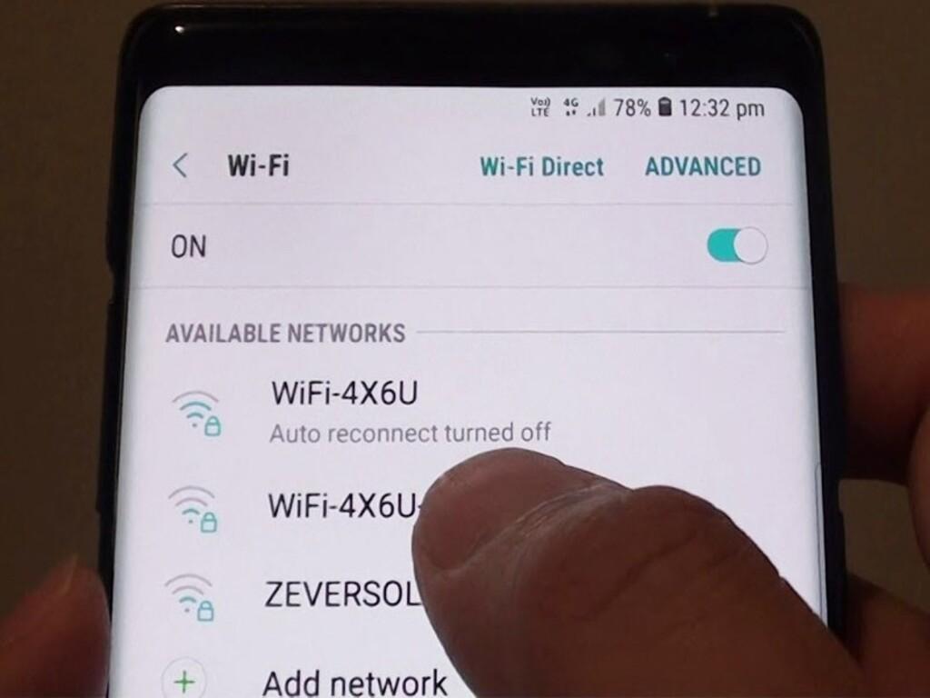 Thử cài lại phần mềm mạng hoặc khởi động lại