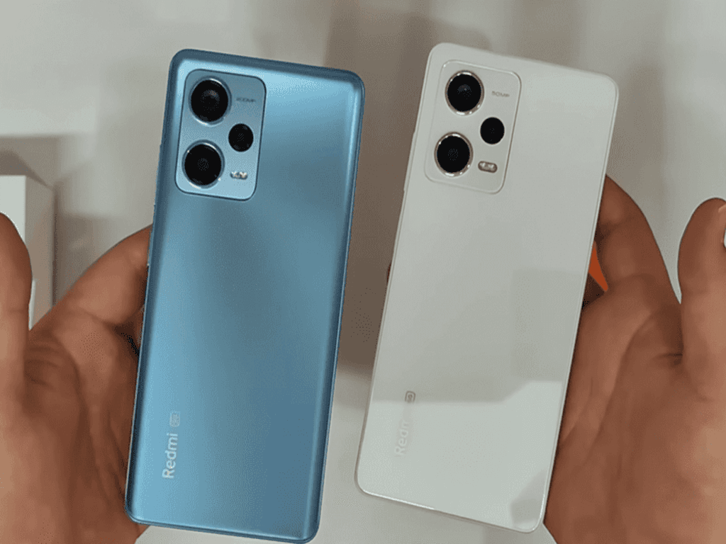 Màn hình, camera, pin – đâu là điểm khác biệt lớn?