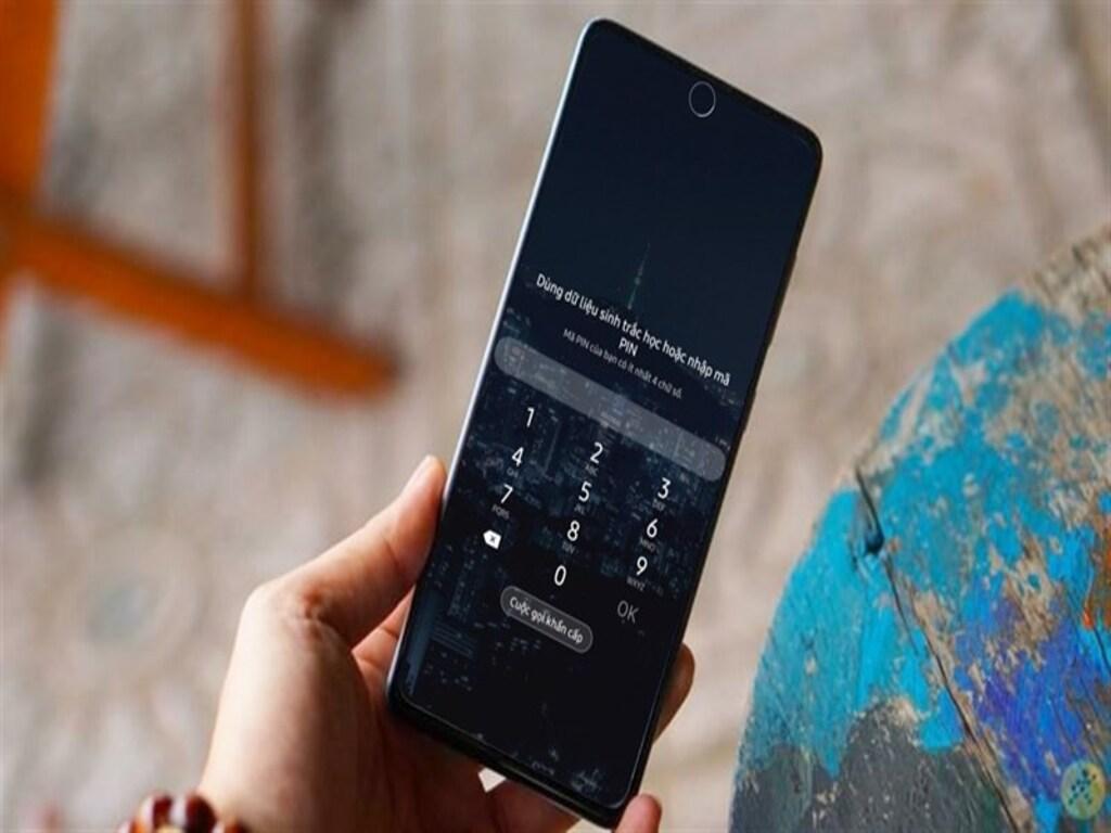 Mở khóa bằng Tài khoản Google liên kết