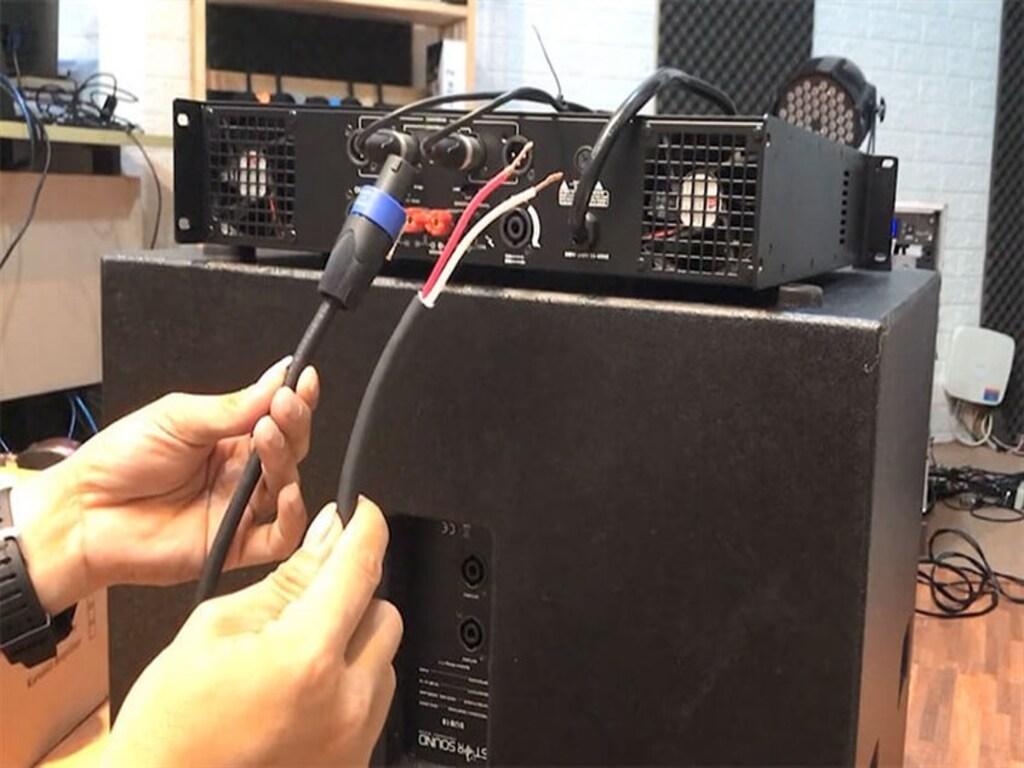 Dấu hiệu nhận biết khi dây loa bị đấu sai cực