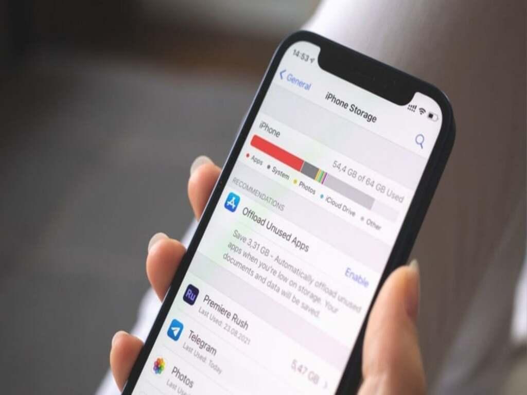 Phân biệt bộ nhớ trong, bộ nhớ ngoài và RAM