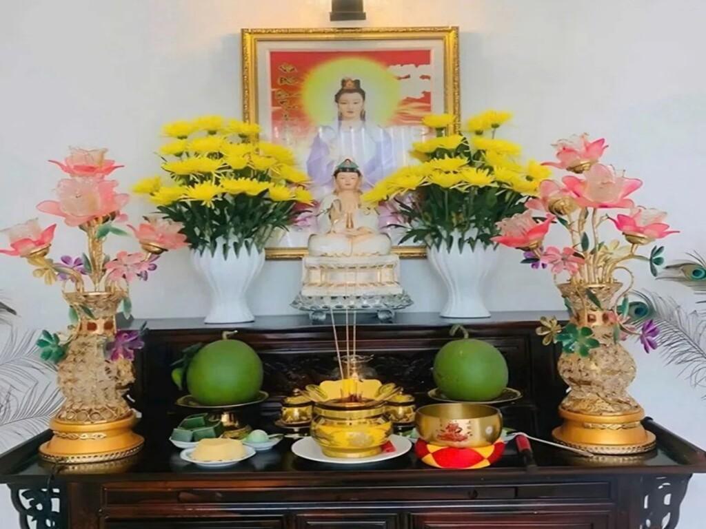 Các loại hoa thờ phổ biến và phù hợp nhất