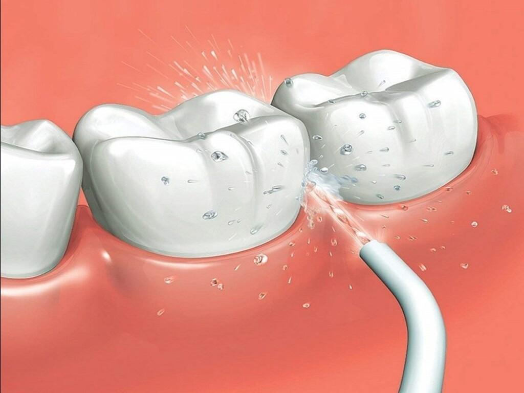 Hướng dẫn dùng tăm vệ sinh răng đúng cách và an toàn