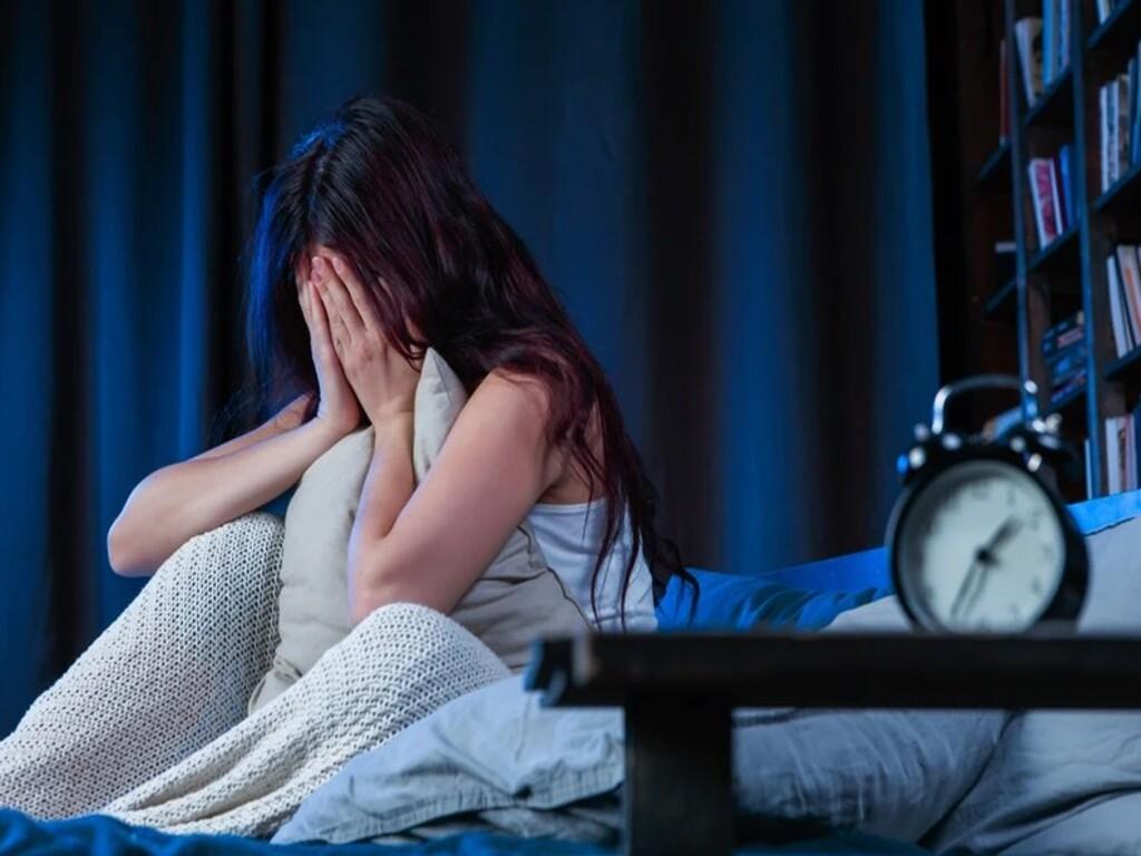 Mối liên hệ giữa chân không nghỉ và rối loạn giấc ngủ