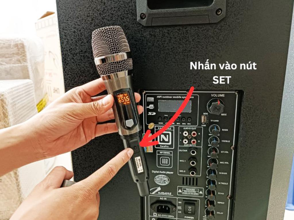 Mẹo chỉnh micro không dây để âm thanh trong trẻo hơn