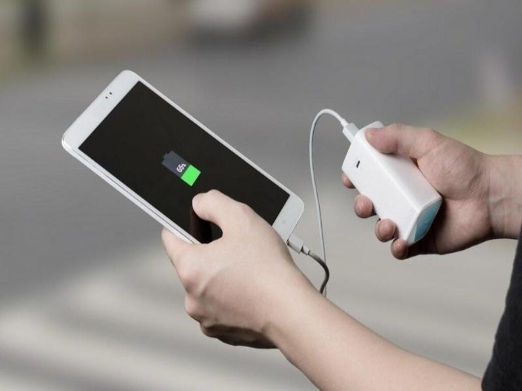 Đánh giá sạc dự phòng 10000mAh có tốt không