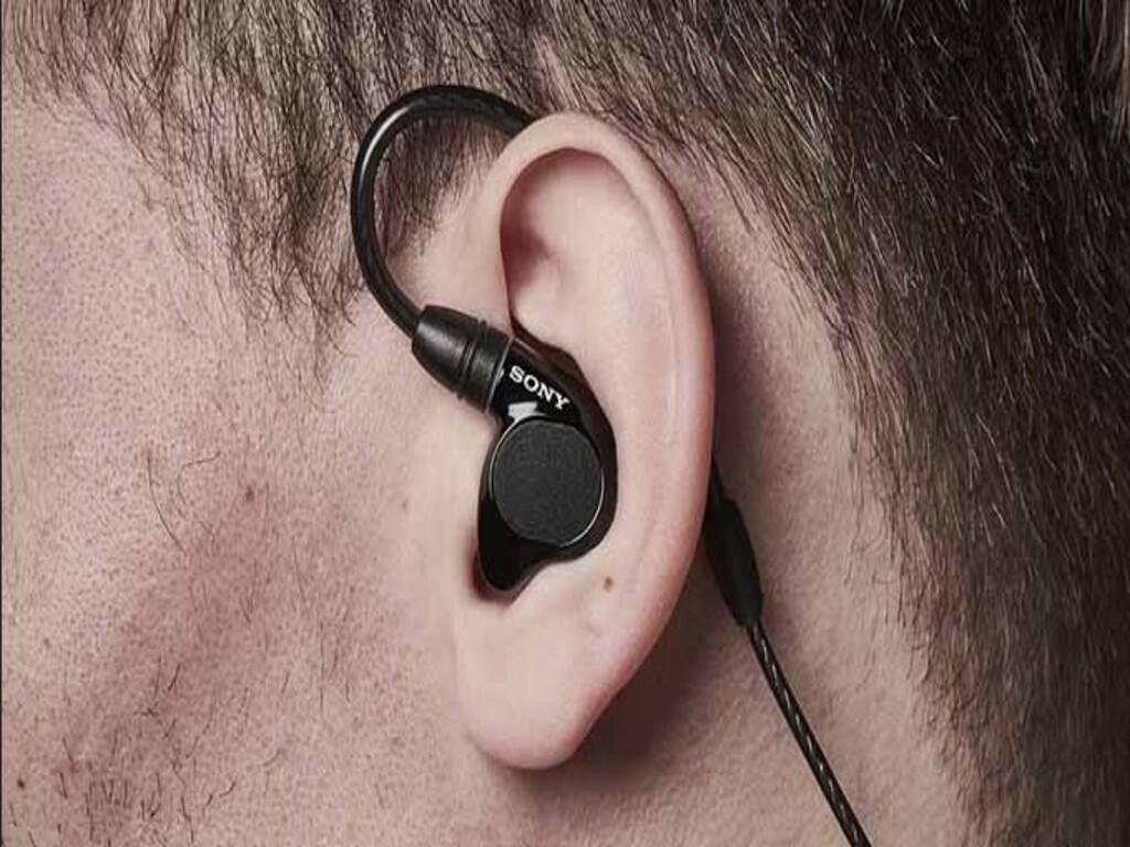 Tác dụng của tai nghe in ear monitor trong âm nhạc