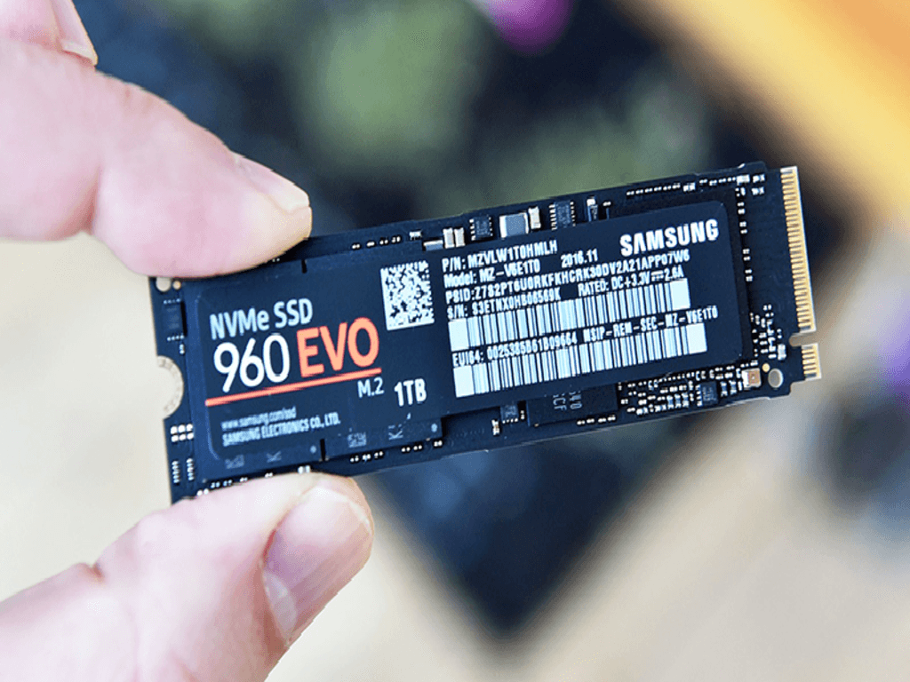 Tìm hiểu về ổ cứng SSD và ưu điểm vượt trội