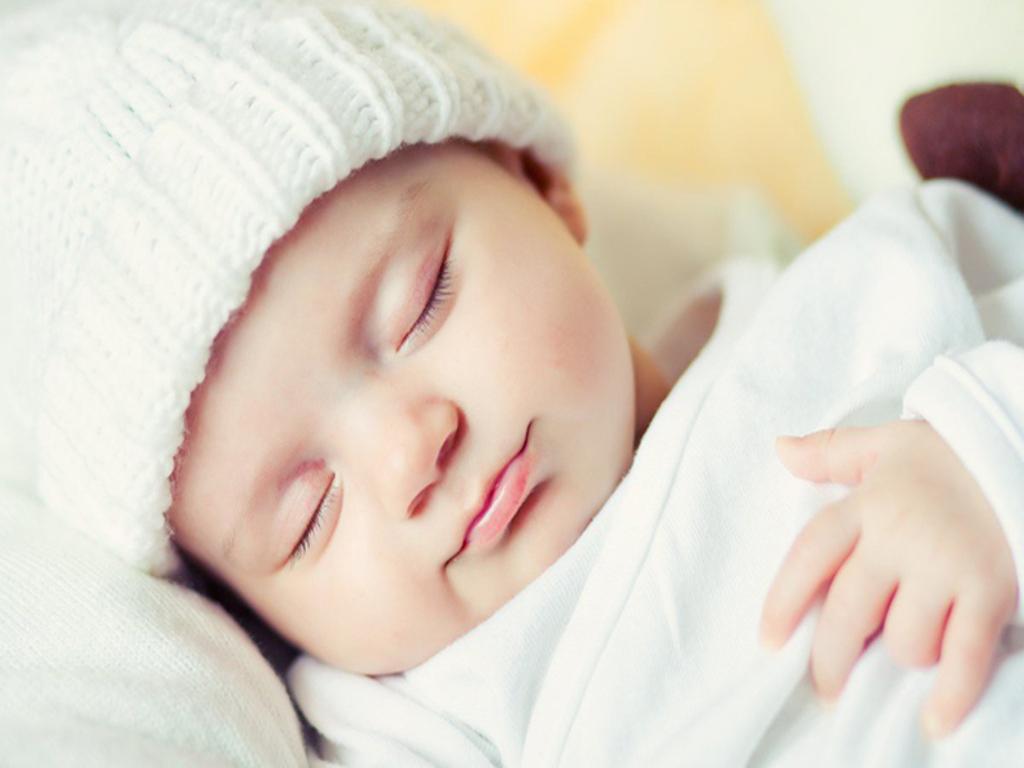 Nguyên nhân khiến trẻ khó ngủ, ngủ không sâu giấc