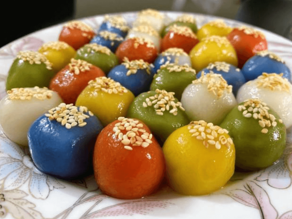 nhung-bien-tau-sang-tao-voi-banh-troi-ngu-sac