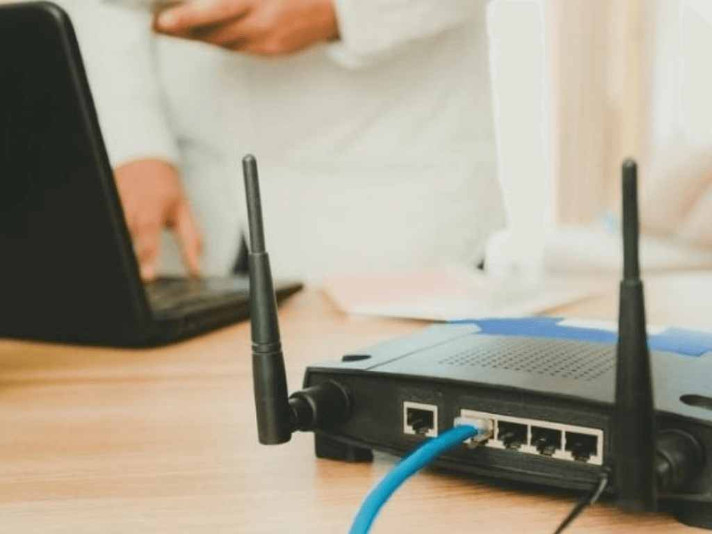 khoi-dong-lai-modemrouter-va-kiem-tra-bang-thong