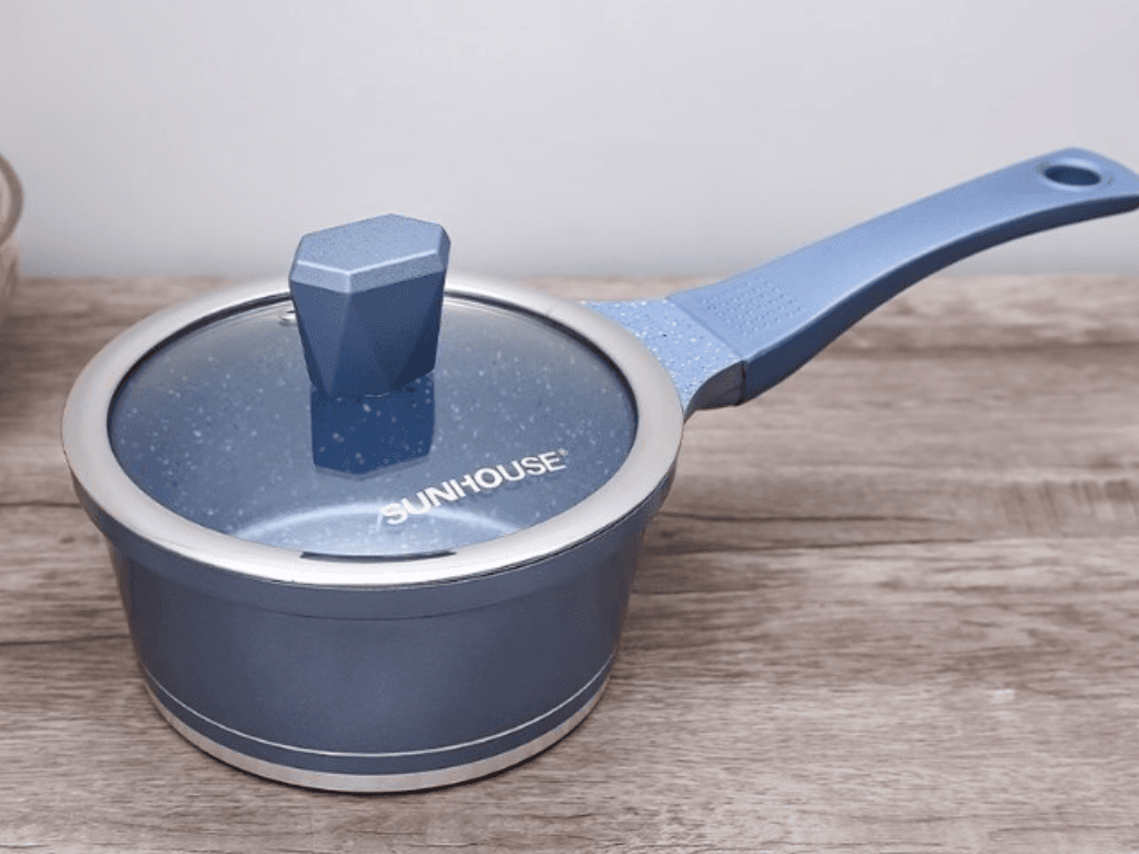 loi-noi-va-kha-nang-truyen-nhiet-dung-de-nau-mai-khong-chin-hoac-chay-le