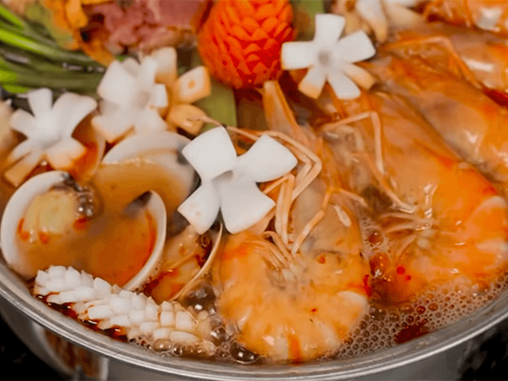 bi-quyet-thuong-thuc-lau-thai-ngon-dung-dieu