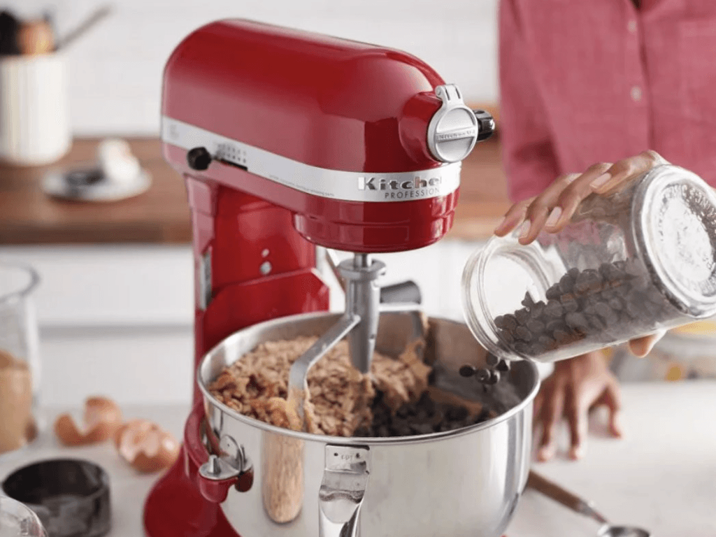 nhung-loi-thuong-gap-khi-dung-may-tron-bot-va-cach-khac-phuc