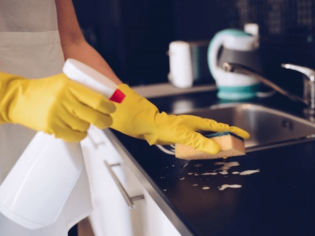 meo-ve-sinh-bep-nau-sach-bong-ma-khong-ton-suc