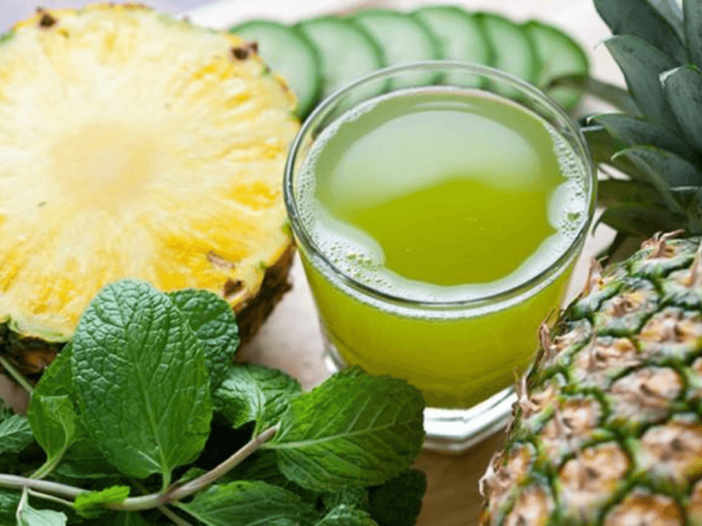 meo-va-bien-tau-cho-nuoc-ep-oi-dua-them-hap-dan