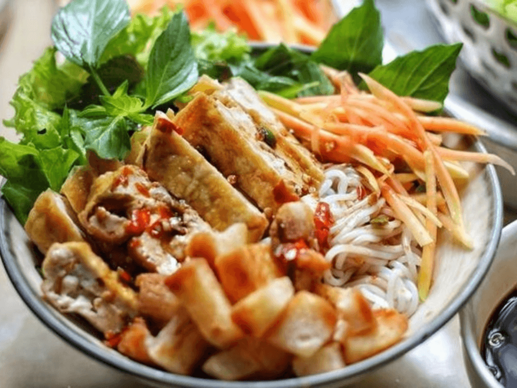 vi-sao-bun-nuoc-tuong-lai-duoc-yeu-thich