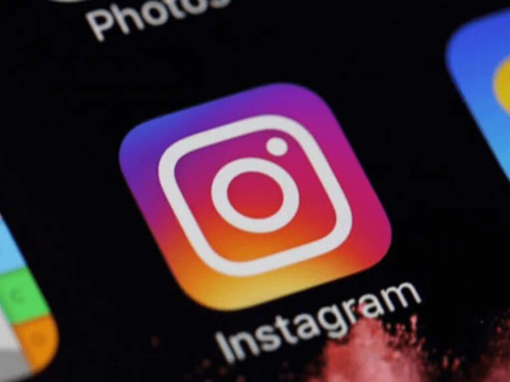 goc-chup-thu-2-goc-nghieng-45-do-hack-mat-thanh-thoat-than-thai-dien-anh