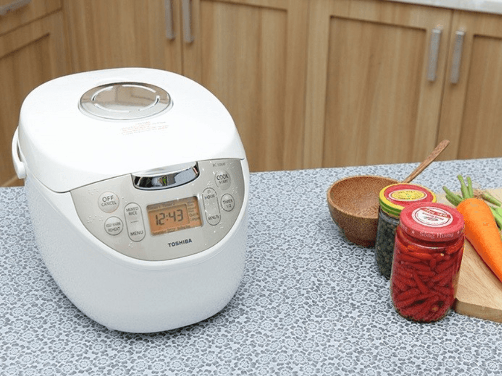 nhung-tinh-nang-khien-ban-say-me-noi-com-dien-cao-tan-toshiba-cao-cap