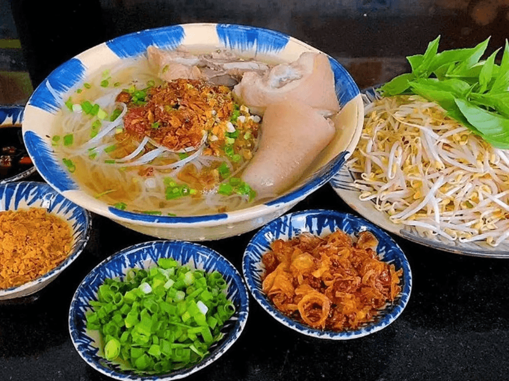 nguyen-lieu-can-chuan-bi-don-gian-nhung-phai-chat