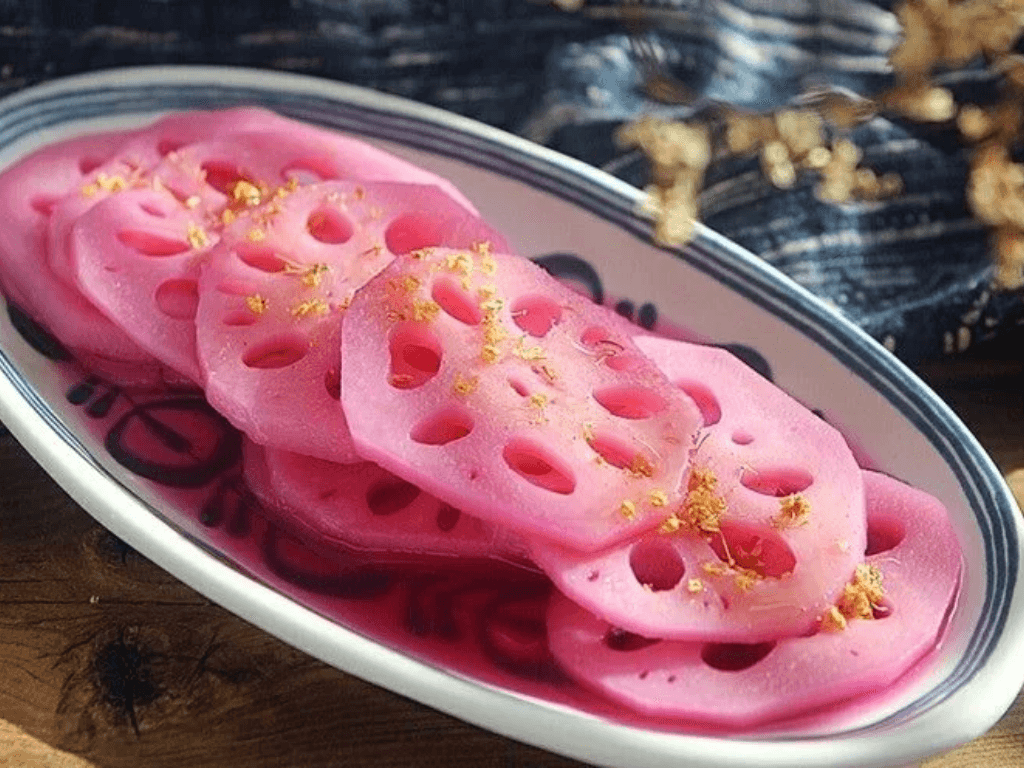 vi-sao-ngo-sen-chua-ngot-la-mon-giai-ngan-ly-tuong-cho-ngay-he