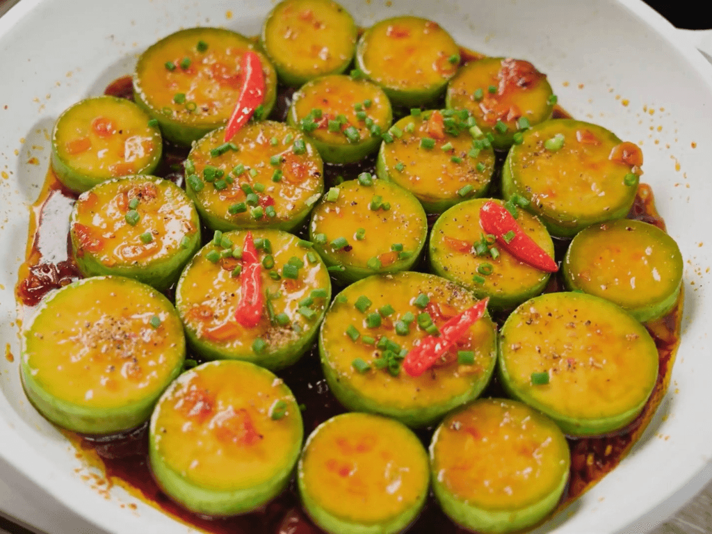 vi-sao-bau-kho-tieu-chay-la-mon-an-dan-da-ma-gay-nghien