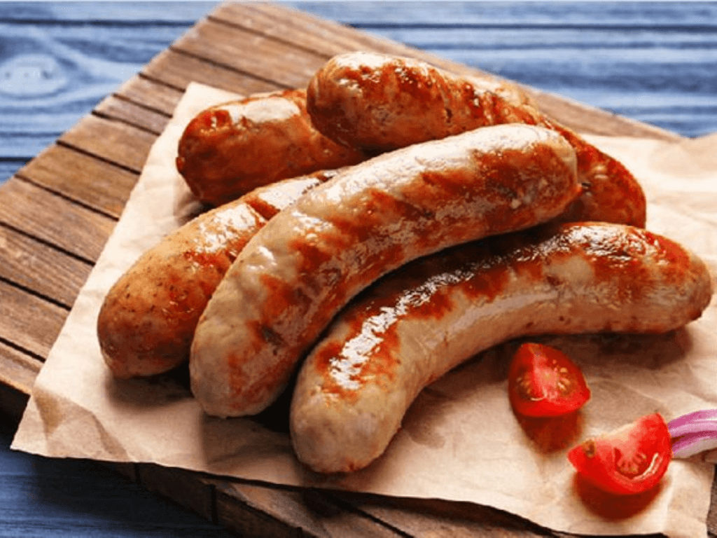 vi-sao-xuc-xich-hun-khoi-tu-lam-dang-duoc-nhieu-nguoi-san-don