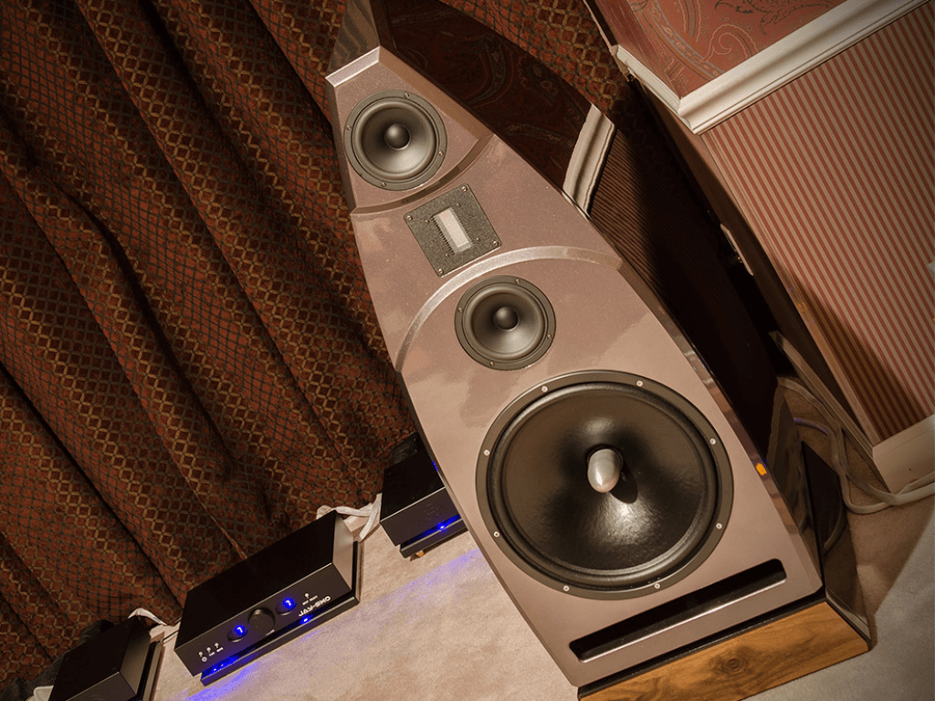 meo-de-khai-thac-toi-da-chat-am-cua-loa-toan-dai-khi-nghe-nhac-xua