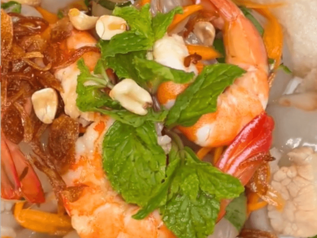 vi-sao-goi-trai-vai-lai-tro-thanh-mon-cuu-tinh-mua-nang-nong