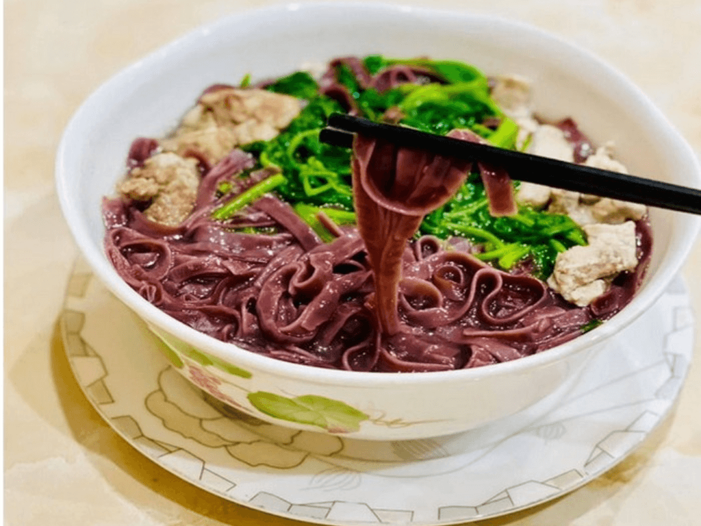 cac-buoc-nau-pho-gao-lut-chay-chuan-vi-de-lam-tai-nha